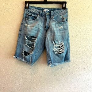 High waist! Distressed Jean Shorts